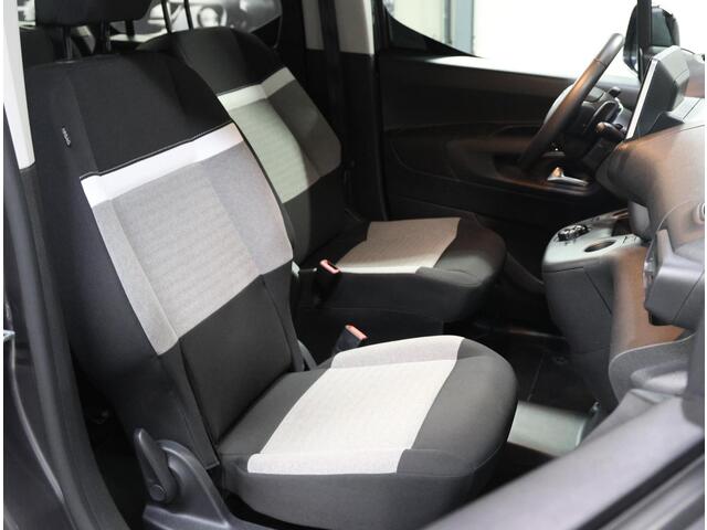 Citroen BERLINGO 1.2 130PK Shine | AUTOMAAT | AppleCarPlay/AndroidAuto | 5 Persoons! | Camera | Navigatie | Cruise Control | Climate Control | Dakreals | Parkeersensoren | Privacy Glass | Armsteunen |