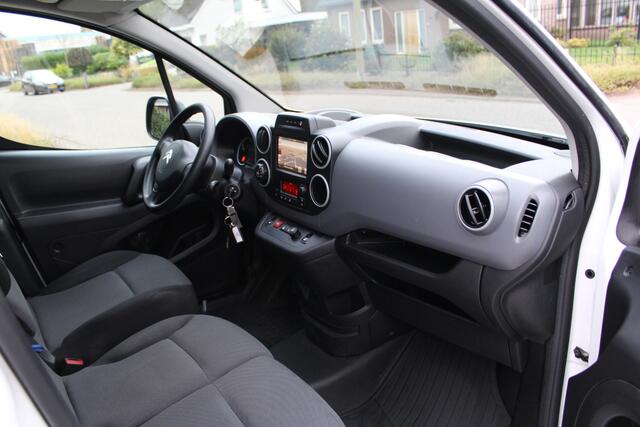 Citroen BERLINGO e-Berlingo - Full Electric Club 23kWh ? snelladen ? 3-zits ? clima ? navigatie ? cruise