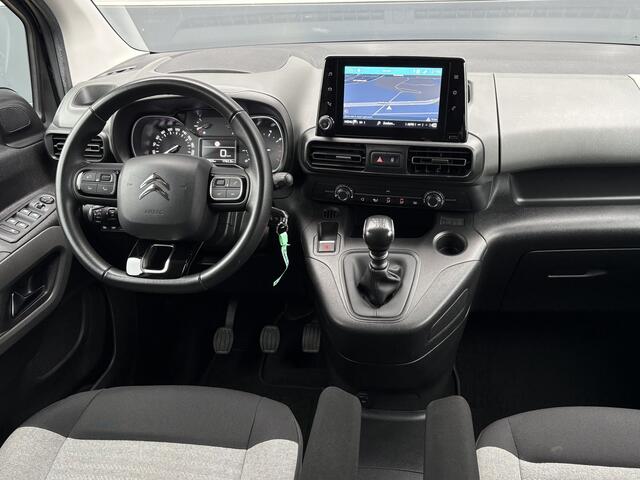 Citroen BERLINGO 1.2 PureTech Shine | Navi | Camera | Carplay/Android | Trekhaak | Cruise | Airco | Interesse? Bel of App naar: 06 30 51 05 90
