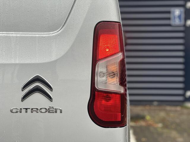 Citroen BERLINGO 1.5 BlueHDi 130pk EAT8 L2 | 3zits | Trekhaak | Navigatie | Apple Carplay/Android Auto | Airco | Cruise Control | Lichtmetalen velgen |