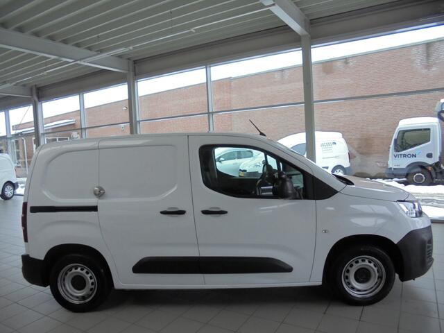 Citroen BERLINGO 1.5 BlueHDI||Trekhaak||Imperiaal||Airco||Cruise||