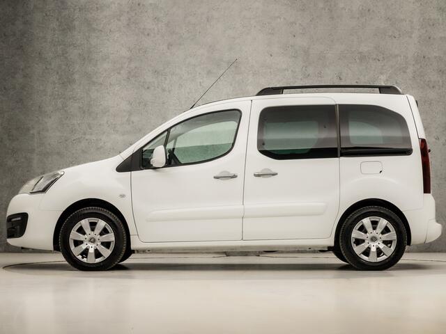 Citroen BERLINGO 1.2 PureTech XTR (PANORAMADAK, APPLE CARPLAY, CLIMATE, GETINT GLAS, STOELVERWARMING, SPORTSTOELEN, CRUISE, PARKEERSENSOREN, NIEUWE APK, NIEUWSTAAT)