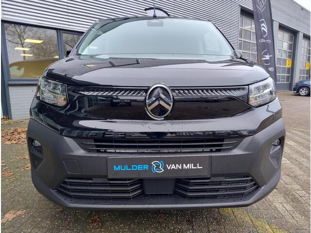 Citroen BERLINGO ë-Berlingo L2 50 kWh 136pk | 8 jaar garantie | 0% financial lease | Houten afwerking laadruimte | NAVI | Apple Carplay | Android Auto | Multimedia | Achteruitrijcamera | Parkeersensoren voor- en achter | Dode hoek detectie | Digital cockpit | Stuurwielbed
