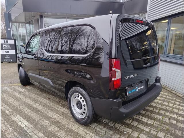 Citroen BERLINGO ë-Berlingo L2 50 kWh 136pk | 8 jaar garantie | 0% financial lease | Houten afwerking laadruimte | NAVI | Apple Carplay | Android Auto | Multimedia | Achteruitrijcamera | Parkeersensoren voor- en achter | Dode hoek detectie | Digital cockpit | Stuurwielbed
