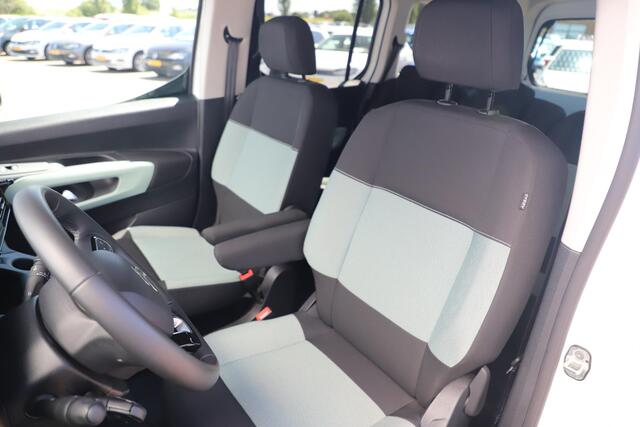 Citroen BERLINGO ë-Berlingo XL Feel 50 kWh Rolstoel Auto Oprijplaten Inrichting Carplay Android Navigatie Airco Cruise Bluetooth Parkeersensor