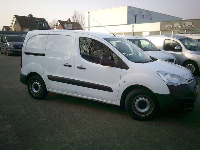 Citroen BERLINGO 1.6 BlueHDI 100 Club S&S VOORZIEN VAN AIRCO+CRUISE !! BTW VRIJ !!!