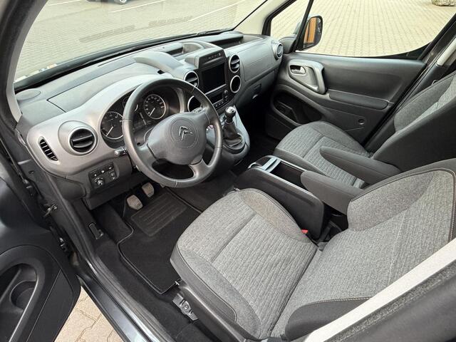 Citroen BERLINGO 1.2 110pk Camera, Carplay, Panoramadak, Trekhaak. Garantie