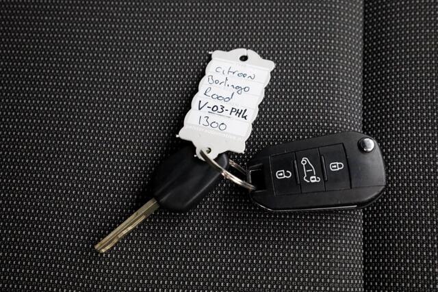 Citroen BERLINGO 1.2 PureTech 130pk Benzine Automaat Airco/Navi/Camera/2x Schuifdeur 11-2020