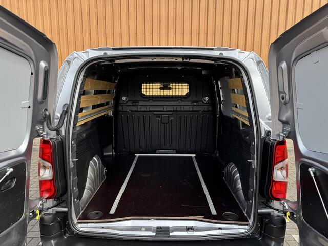 Citroen BERLINGO 1.5 BlueHDI Control | Marge | Apple Carplay | Android Auto | Navigatie | Cruise Control | Parkeersensoren | Airconditioning | Bluetooth | Automatische Verlichting | Elektrische Spiegels |