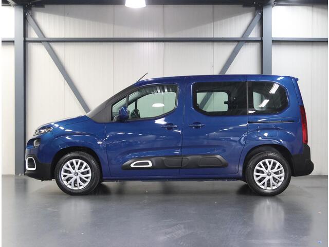 Citroen BERLINGO 1.2 130PK Feel | 1ste Eigenaar | AUTOMAAT | AppleCarPlay/AndroidAuto | Navigatie | 5 Persoons! | Camera | Cruise Control | Airco | Parkeersensoren | Armsteunen | Isofix |