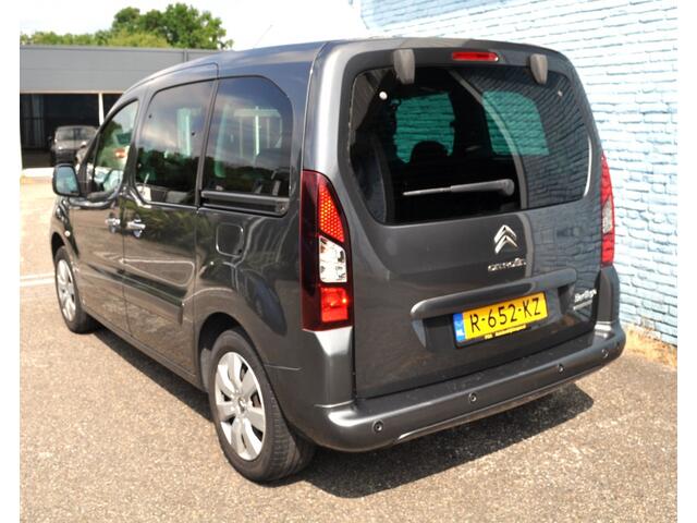 Citroen BERLINGO 1.2 PureTech XTR Pdc Act LED