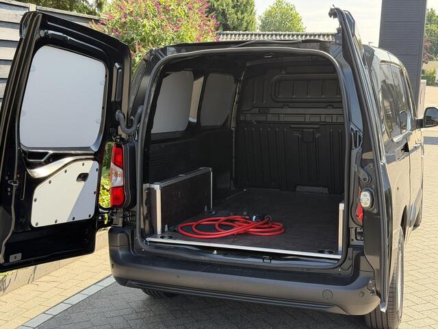 Citroen BERLINGO ë-Berlingo 50 kWh 136PK L2 Automaat Achteruitrijcamera, Apple Carplay, Android Auto, Climate Control, Cruise Control