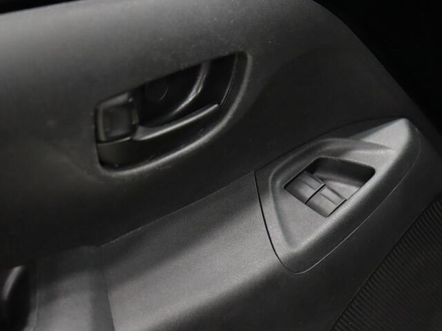 Citroen C1 1.0 VTi Feel [CRUISE CONTROL, BLUETOOTH, AIRCO, TELEFOON, ELEKTRISCHE RAMEN VOOR, NIEUWSTAAT]