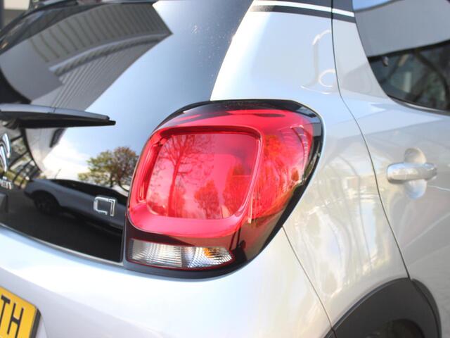 Citroen C1 1.0 VTi 70 Urban Ride / 1E EIGENAAR / DEALER OND. / CAMERA / PRIV GLASS / START/STOP / CRUISE / DAB / BLUETOOTH / APPLE CARPLAY / ANDROID AUTO / 15'' ALL SEASON