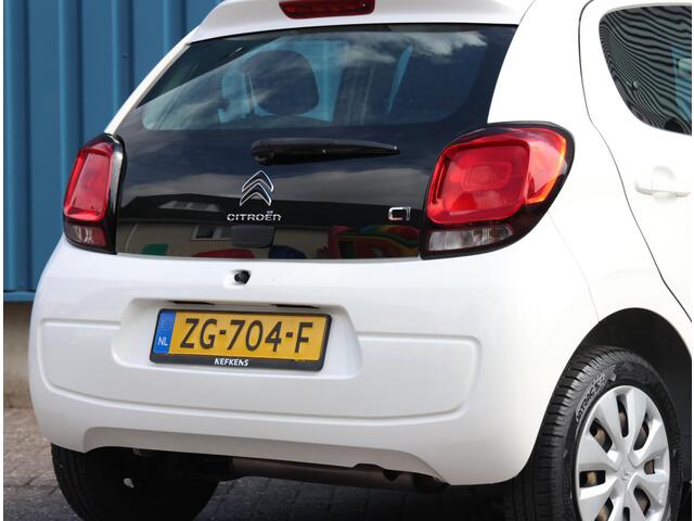 Citroen C1 1.0 VTi Feel | Airco | Bluetooth | LED Dagrijverlichting | Radio | Elektrische Ramen Voor | Lederen Stuurwiel en Versnellingspook | Centrale Deurvergrendeling met Afstandsbediening | Isofix |