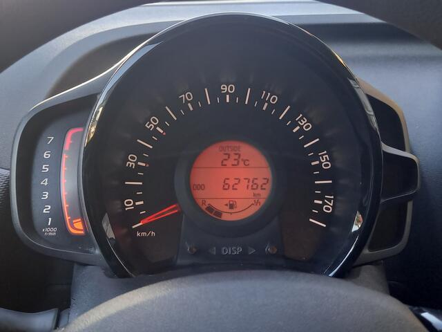 Citroen C1 1.0 VTi Feel | Airco | Multimedia scherm | Parkeersensor achter |