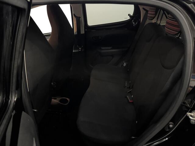 Citroen C1 1.0 VTi Feel Airco, Cruise control, A start stop, Bluetooth, Mistlamp