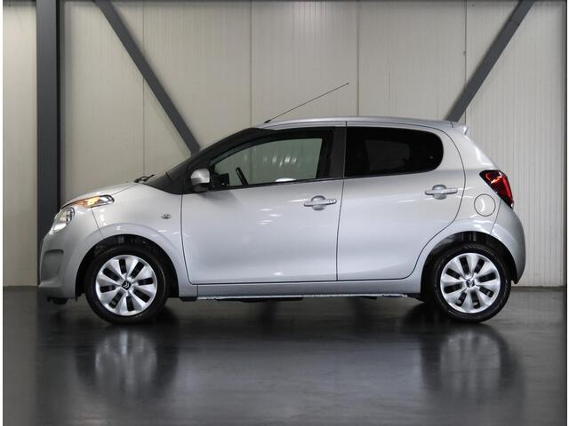 Citroen C1 1.0 e-VTi Feel | Airco | Bluetooth | LED Dagrijverlichting | Radio | Elektrische Ramen Voor | Lederen Stuurwiel en Versnellingspook | Centrale Deurvergrendeling met Afstandsbediening | Isofix | Privacy Glass |