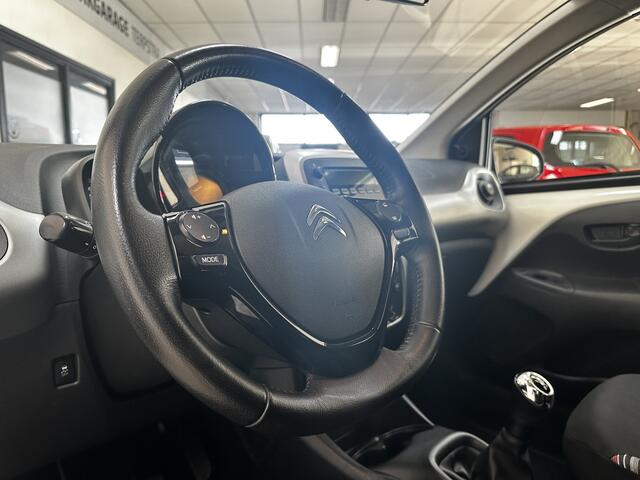 Citroen C1 1.0 e-VTi Feel /5-Drs! /Airco /Elek. ramen voor /Bluetooth /AUX & USB /Isofix /LED Dagrijverl. /Bumpers in kleur.