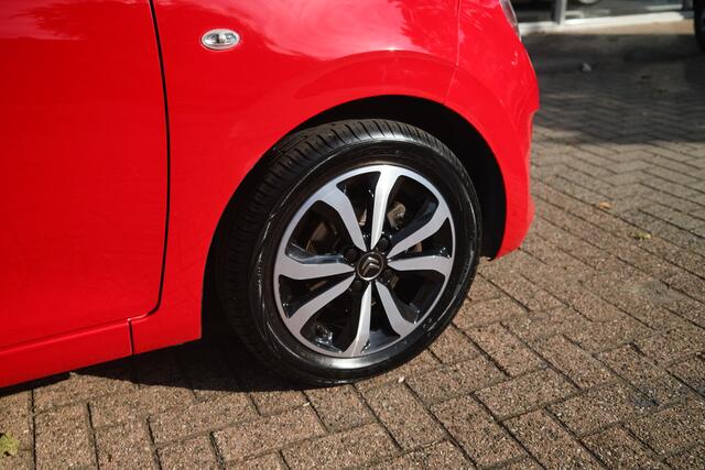 Citroen C1 VTi 68 Shine Automaat Lichtmetalen velgen | Touchscreen | Camera