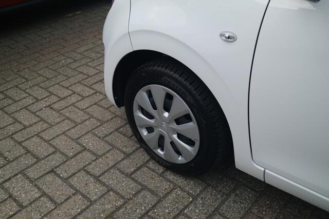 Citroen C1 VTi 72 Feel Touchscreen | Camera