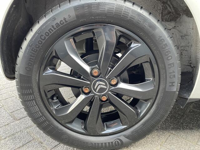 Citroen C1 1.0 e-VTi Shine (Camera - Navigatie - Zwarte Lichtmetalen velgen - Parkeersensoren - Airco - Elektrische spiegels)