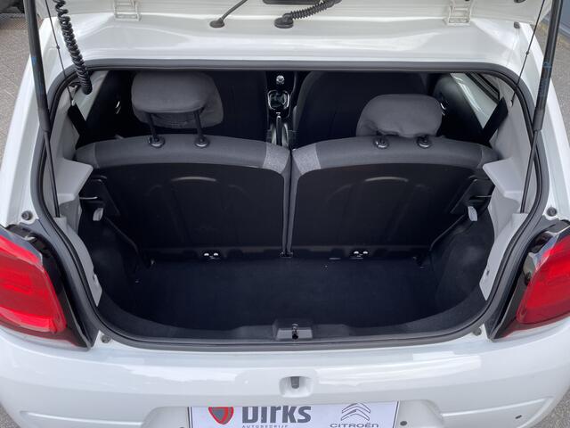 Citroen C1 1.0 e-VTi Shine (Camera - Navigatie - Zwarte Lichtmetalen velgen - Parkeersensoren - Airco - Elektrische spiegels)