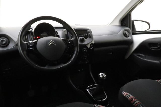Citroen C1 1.0 VTi Feel 72 PK | Handgeschakeld | 5-Deurs | Airco | Elektrische ramen | Radio | AUX | USB | Bluetooth | Stuurwielbediening |