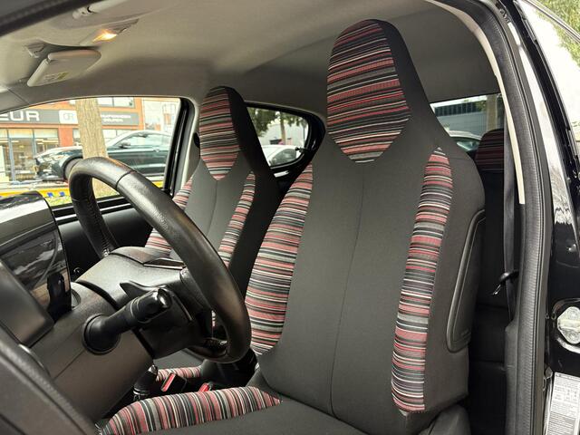 Citroen C1 Feel 1.0 e-VTi 72pk ETG AUTOMAAT | UNIEKE KM-STAND! | AIRCO | BLUETOOTH | EXTRA GETINTE ACHTERRUITEN | PACK LOOK