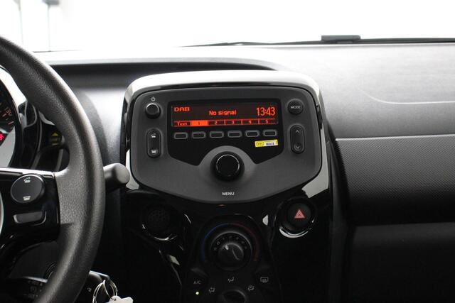 Citroen C1 1.0 VTi Feel | Airco | Bluetooth | Stuurbediening | Led | Electrisch pakket | 5-drs