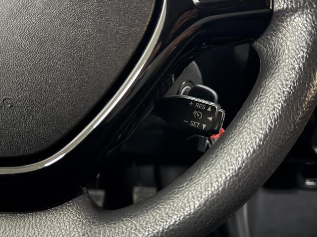 Citroen C1 1.0 VTi Feel AIRCO CRUISE CARPLAY GROOT-SCHERM NAVI CAMERA