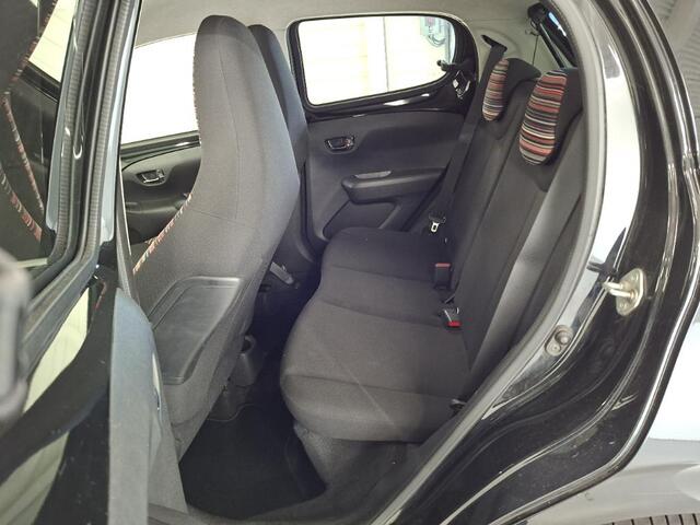 Citroen C1 1.0 VTi Shine Automaat | Carplay Navigatie | 100% Onderhouden | Achteruitrijcamera | Lichtmetalen velgen | 12 mnd BOVAG garantie | Whatsapp 06-5318899