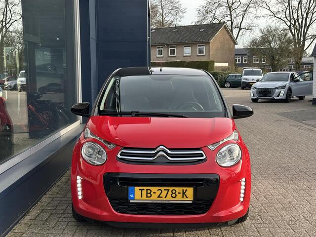 Citroen C1 1.0 Shine 69 PK | Meest Complete Uitvoering | 1e Eigenaar & Volledig Dealer Onderhouden | Lichtmetalen Velgen 15 inch | Zwart Dak | Airco Climate Control | Groot Multimedia | Camera | Radio met Bluetooth en USB | LED verlichting | Multifunctioneel Stuurwi