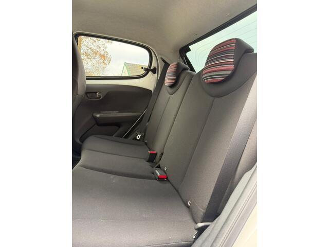 Citroen C1 1.0 VTi Feel / Carplay / Cruisecontrol / Camera / Bluetooth