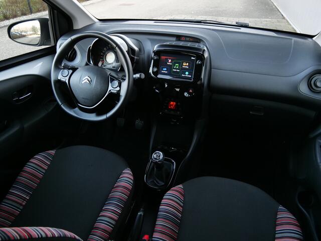 Citroen C1 1.0 VTi 73pk Shine Apple Carplay / Camera / Keyless / Parkersensoren