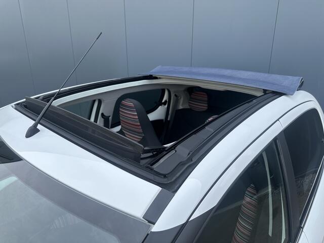 Citroen C1 1.0 VTi AirScape Feel / Elektrisch vouwdak / Carplay / Camera