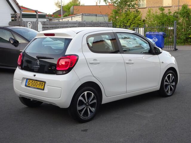 Citroen C1 1.0 VTi Shine Airco, navigatie, apple carplay, achteruitrijcamera, licht metalen velgen, enz.