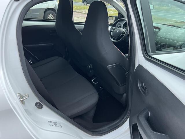 Citroen C1 1.0 VTi Feel ALL-INRIJKLAARPRIJS/Airco/Camera/Groot Scherm/Bluetooth
