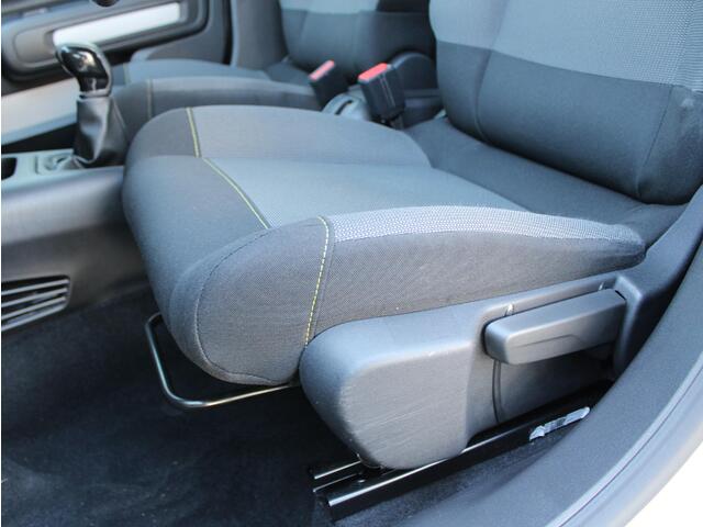 Citroen C3 1.2 PureTech S&S Feel Edition | Navi / Climate / Cruise