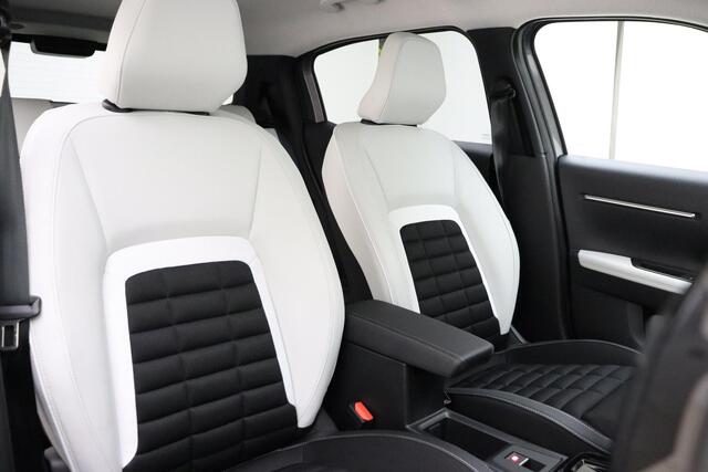Citroen C3 Aircross 1.2 Hybrid 136 Max Automaat | DEMO | NIEWE MODEL | Kom langs voor een proefrit! | Navigatie | Climate control | Camera | Lichtmetalen velgen