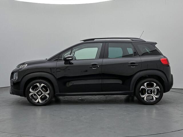 Citroen C3 Aircross SUV Business 110PK | Navigatie | Parkeersensoren Achter | LED Dagrijverlichting | DAB Ontvanger | Lederen Stuurwiel | Mistlampen Voor | Climate Control | Cruise Control | 17" Lichtmetalen Velgen | Apple Carplay/Android Auto |