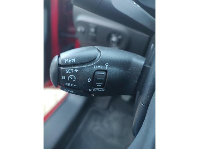 Citroen C3 1.2 PureTech Business Trekhaak Navi-Carplay Cruise-Control Airco Stoelverwarming