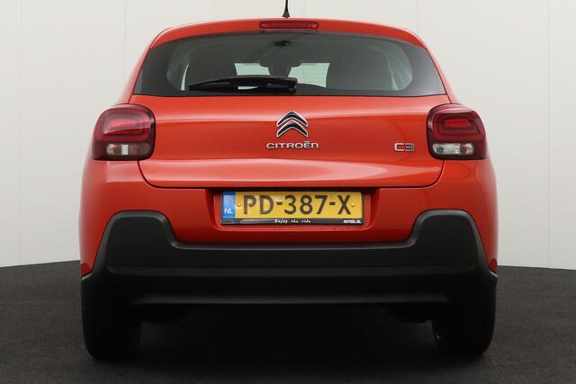 Citroen C3 1.2 82 PK PureTech Feel Carplay Climate Navi Park. Sens LED