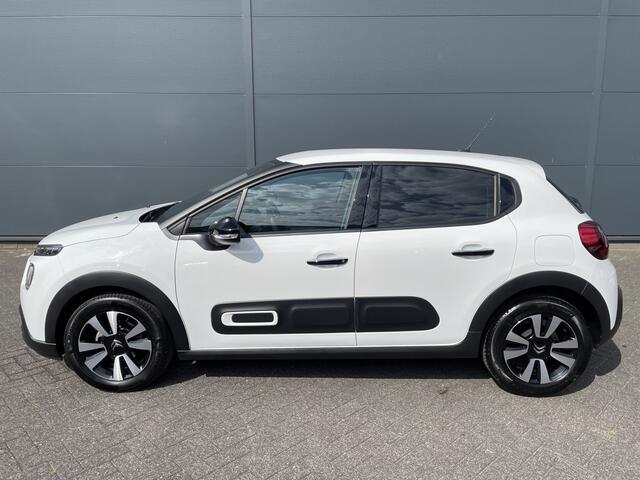 Citroen C3 82pk Max (Camera - Keyless Entry - LED - Navigatie - Automatische Airco - Apple Carplay - Parkeersensoren)