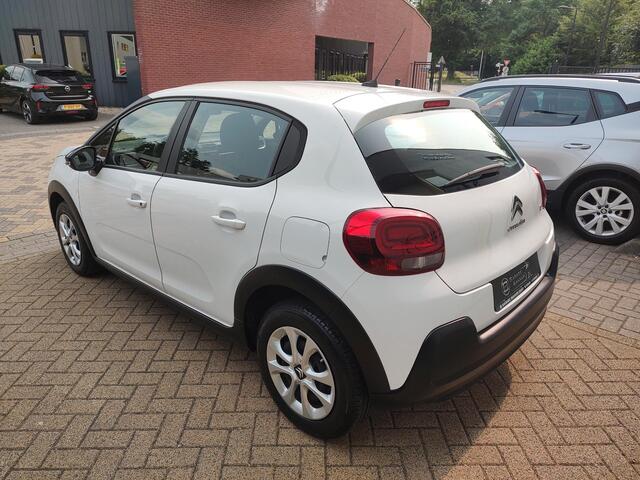 Citroen C3 1.2 PureTech Feel Cruise-Control Led Navi-Carplay Stoelverwarming Airco-Climate