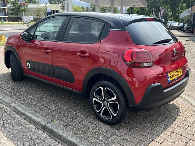 Citroen C3 1.2 PureTech Feel Edition Navi/Parkeersensoren/Duo-Tone/Donker glas/GEEN AFLEVERKOSTEN