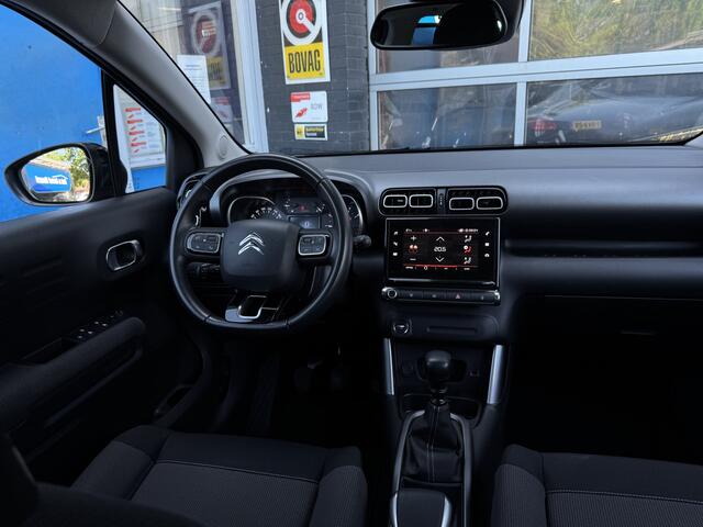 Citroen C3 Aircross 1.2 PureTech S&S Shine Prijs Inclusief Onderhoud & 12 Maand BOVAG Garantie | Trekhaak | Apple Carplay |