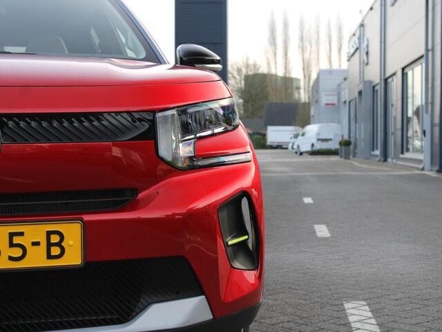 Citroen C3 ë-C3 Max 44 kWh 113PK Boordlader 3 fasen, Navigatie, Achteruitrijcamera, Climate Control, Cruise Control, Draadloze Telefoonlader