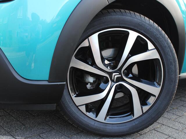 Citroen C3 Max 1.2 PureTech 110PK Navigatie, Keyless, Stoelverwarming, Achteruitrijcamera, Apple Carplay, Android Auto