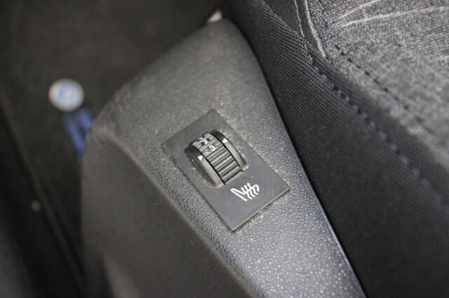 Citroen C3 1.2 PureTech Business - Airco, Stoelverwarming